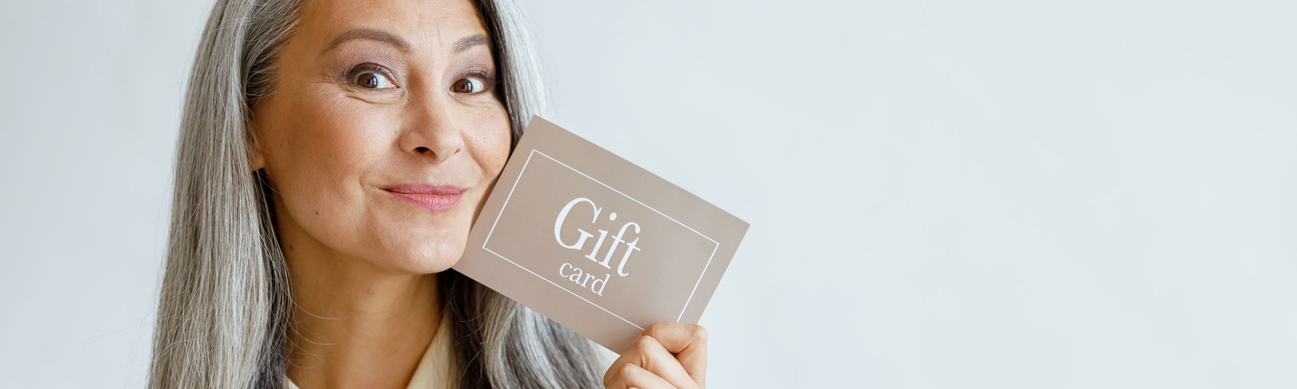 Gift Card: Brasil movimentou mais de R$ 4 bilhões em cartões presente em  2021